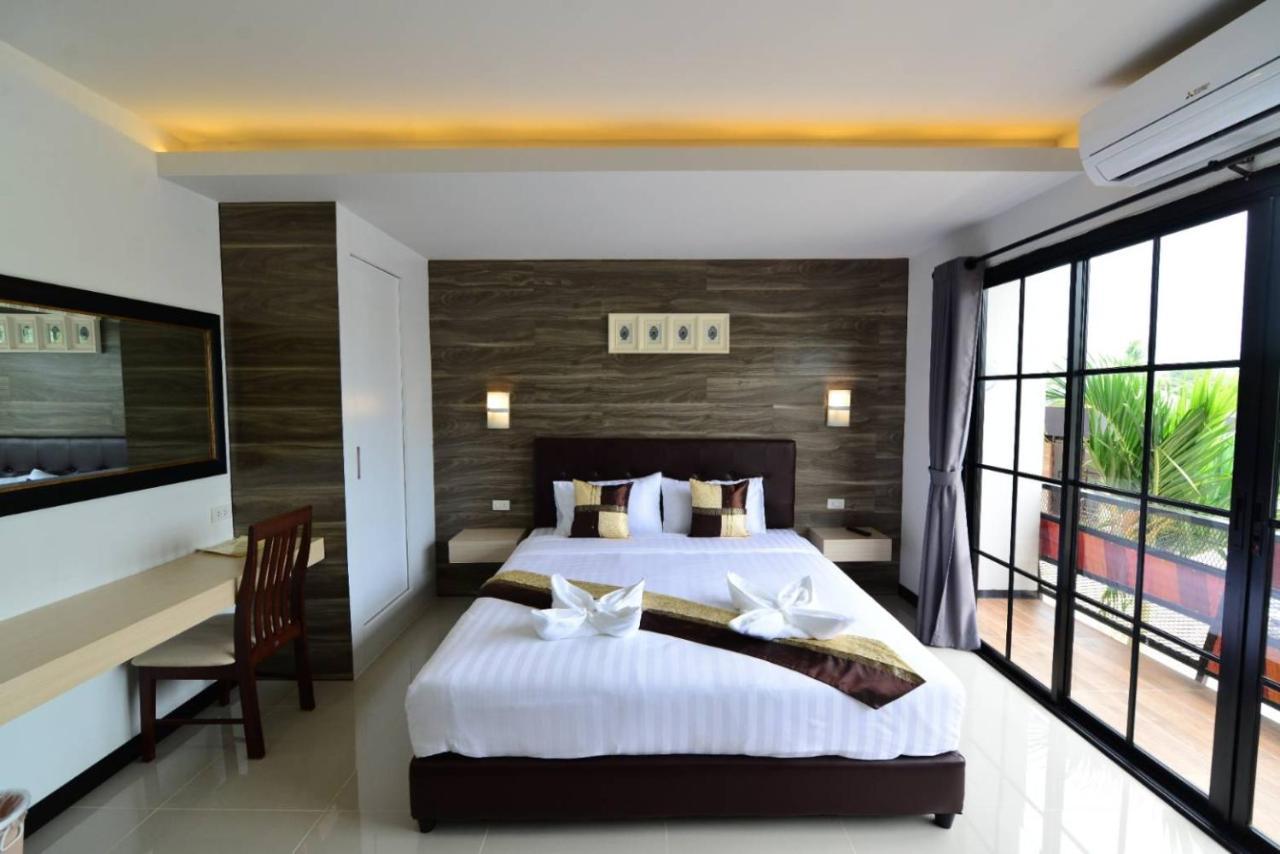 The Room Boutique Hotel محافظة ساكون ناخون المظهر الخارجي الصورة