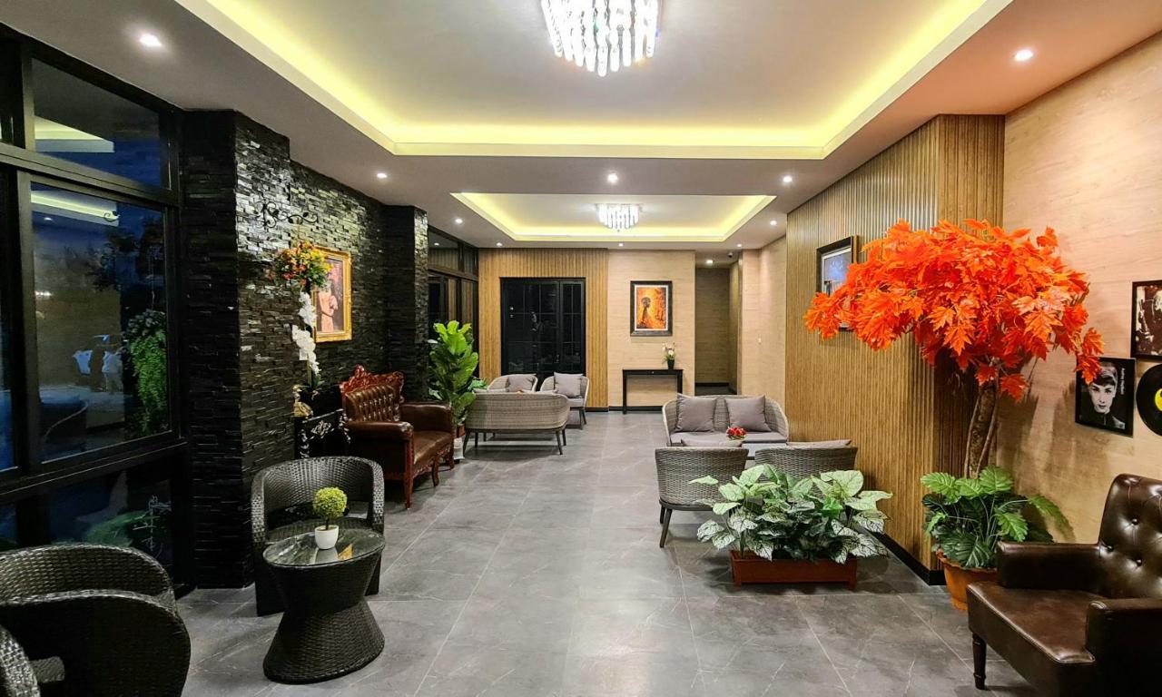 The Room Boutique Hotel محافظة ساكون ناخون المظهر الخارجي الصورة