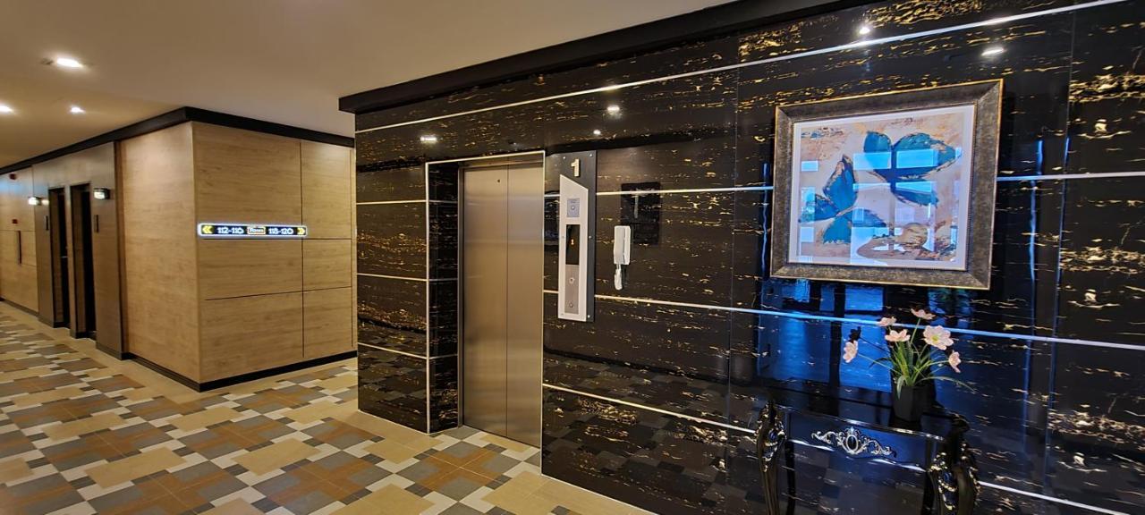 The Room Boutique Hotel محافظة ساكون ناخون المظهر الخارجي الصورة