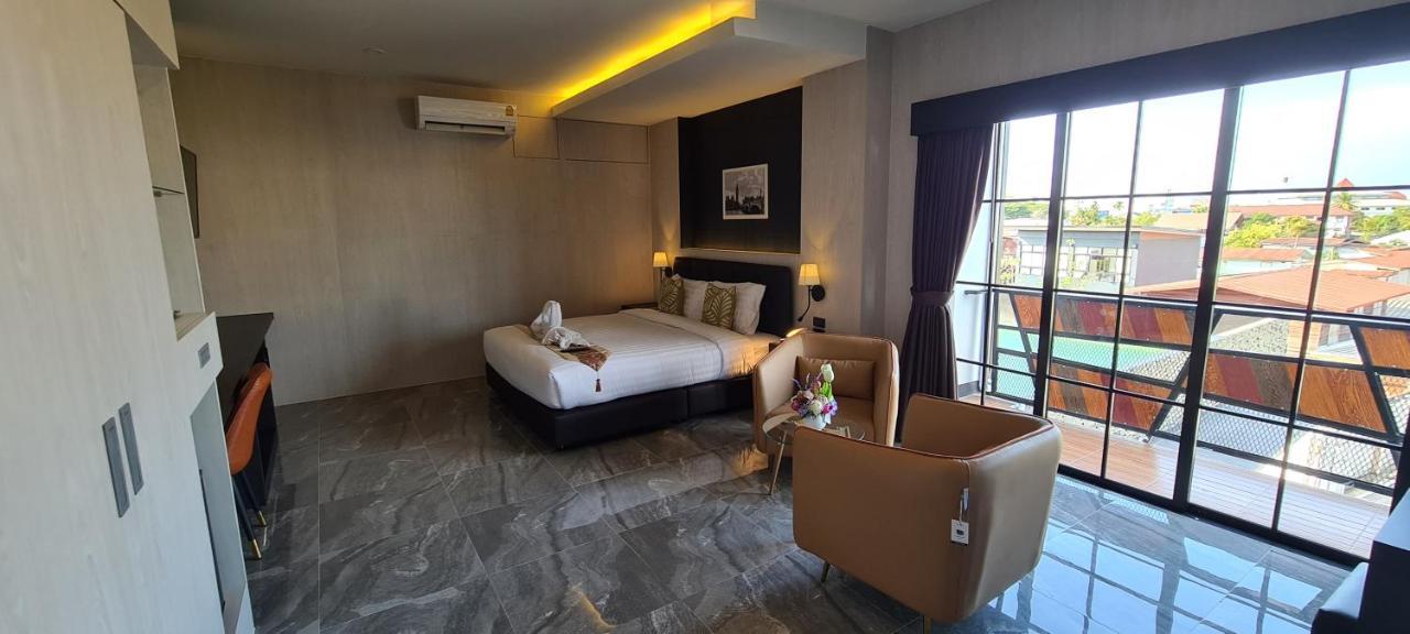 The Room Boutique Hotel محافظة ساكون ناخون المظهر الخارجي الصورة