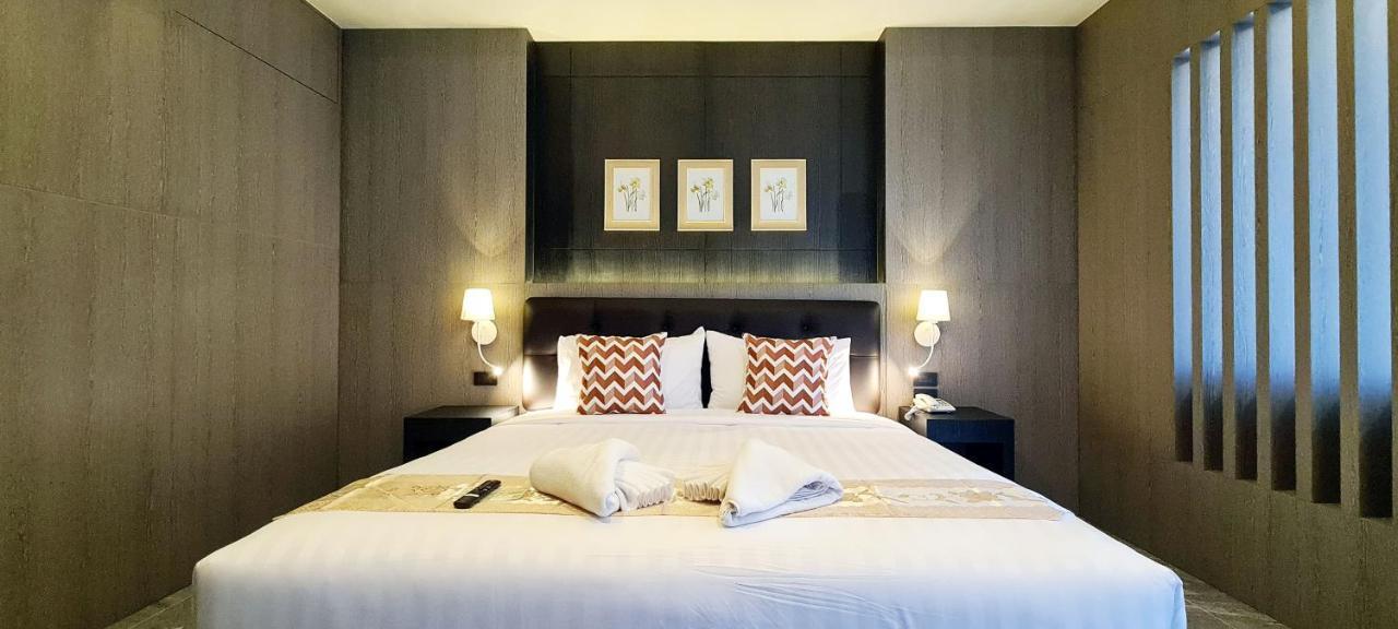 The Room Boutique Hotel محافظة ساكون ناخون المظهر الخارجي الصورة