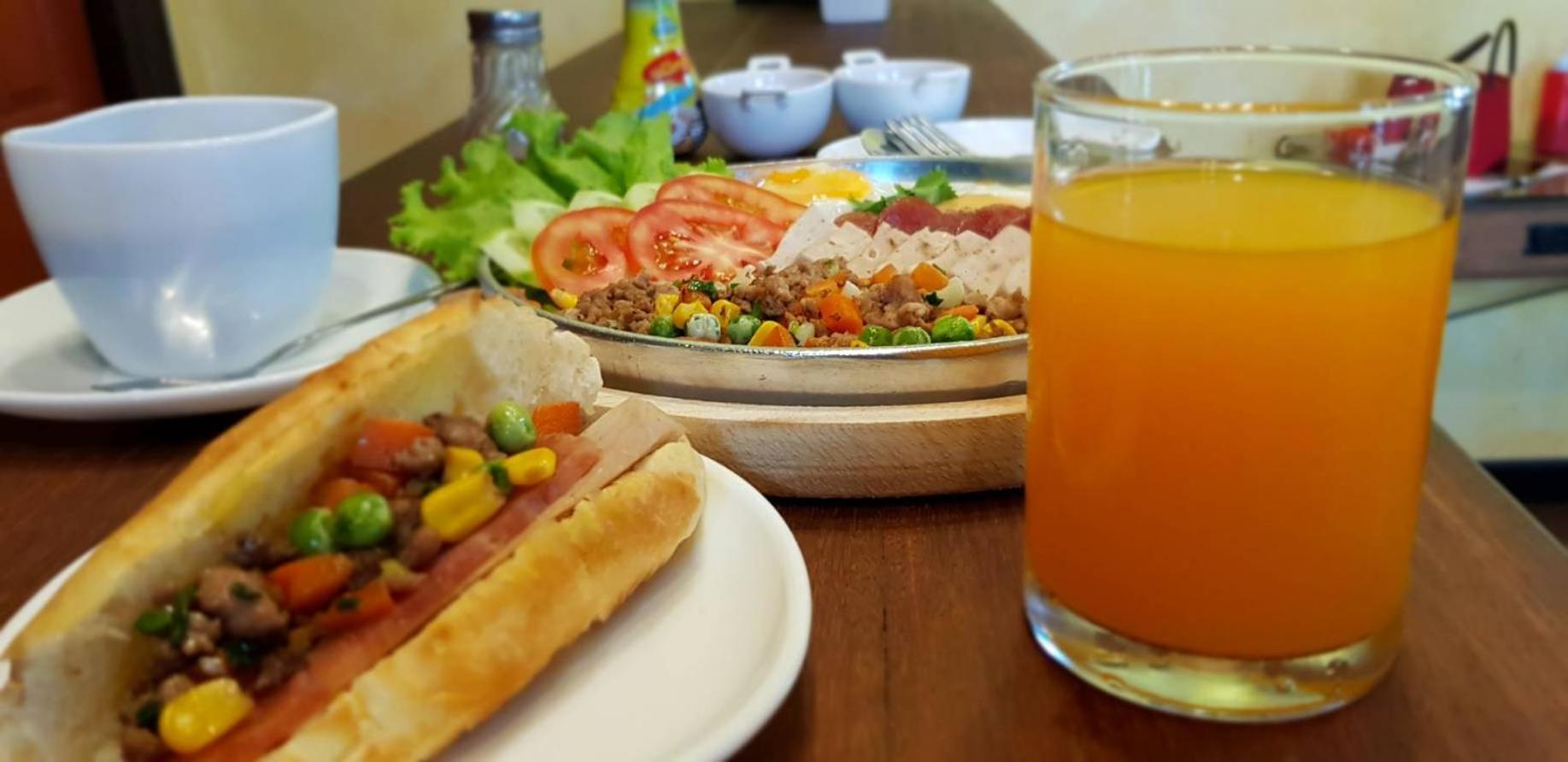 The Room Boutique Hotel محافظة ساكون ناخون المظهر الخارجي الصورة